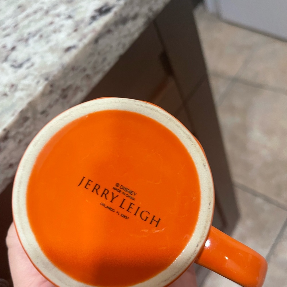 Jerry Leigh GOOFY 3D Mug - Picture 3 of 4